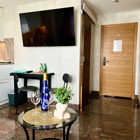 Apartament North Nest Luxury - Quiet Garden - Family Friendly - Free Parking Gdańsk
