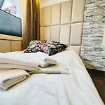 Appartement North Nest Luxury - Quiet Garden - Family Friendly - Free Parking *