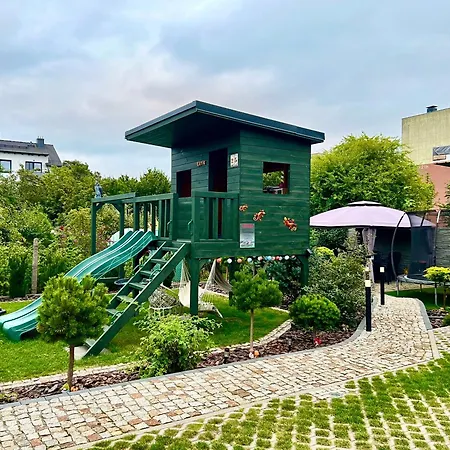 アパート North Nest Apartments Quiet Garden Free Parking