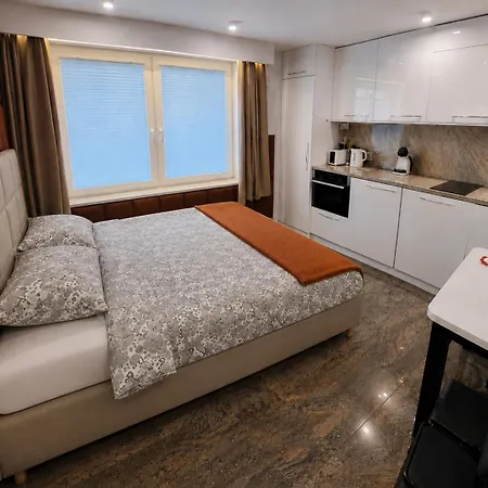 North Nest Guest House - Breakfast & Parking * Gdansk