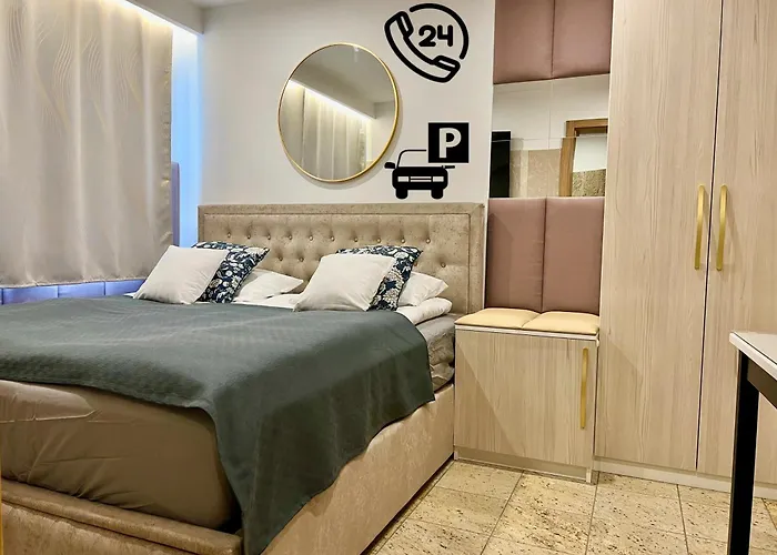 North Nest Luxury - Quiet Garden - Family Friendly - Free Parking *