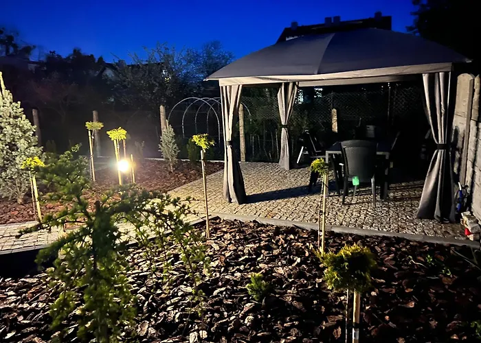 North Nest Luxury - Quiet Garden - Family Friendly - Free Parking * Danzig