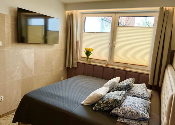 North Nest Luxury - Quiet Garden - Family Friendly - Free Parking Gdańsk