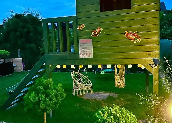 Apartment North Nest Luxury - Quiet Garden - Family Friendly - Free Parking